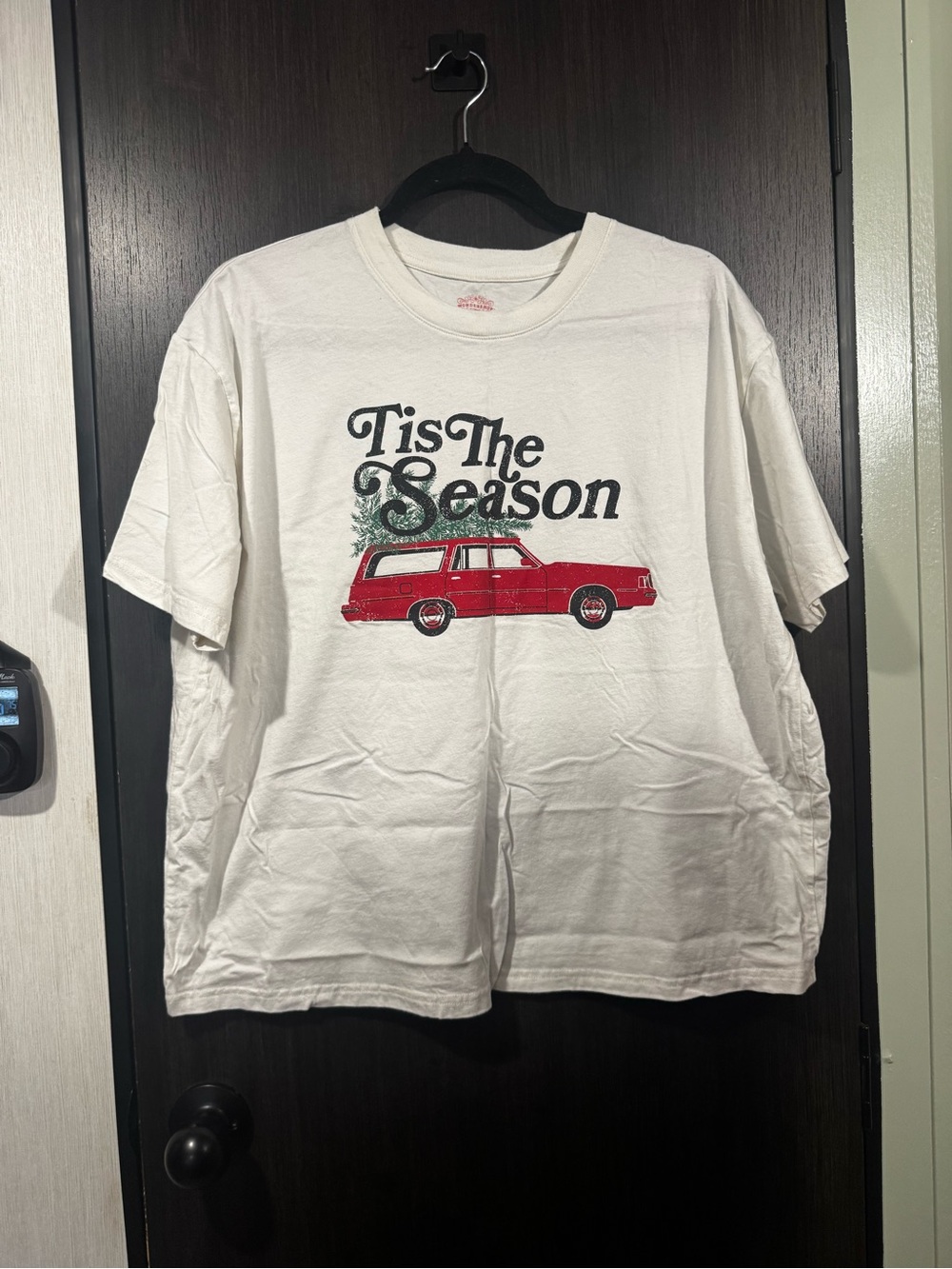 Wondershop White Short-Sleeve Tee with Red Car Graphic